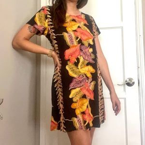 Vintage Hawaiian Shift Dress